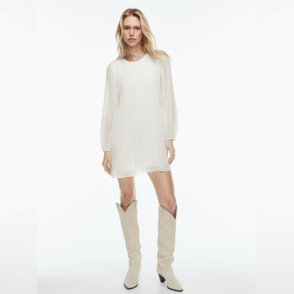 Aritzia Wilfred Daydreamer mini dress in exclusive floral pink/green (small) - Picture 2 of 13